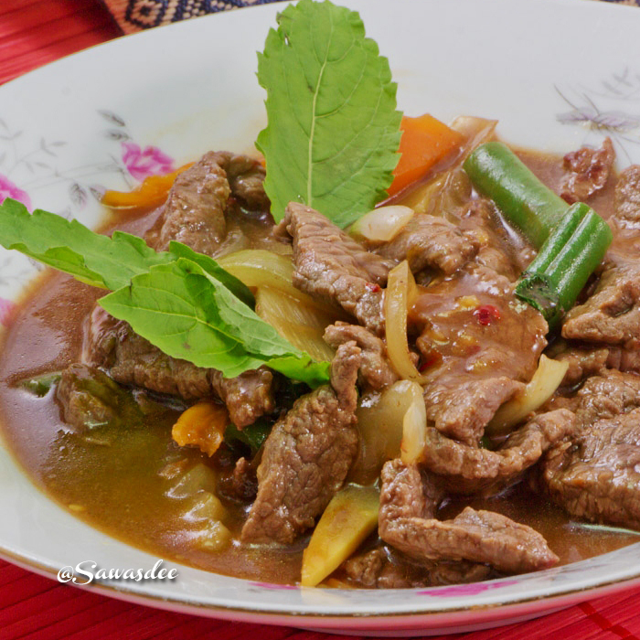 Boeuf au basilic thaï