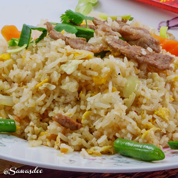 Riz sauté au porc